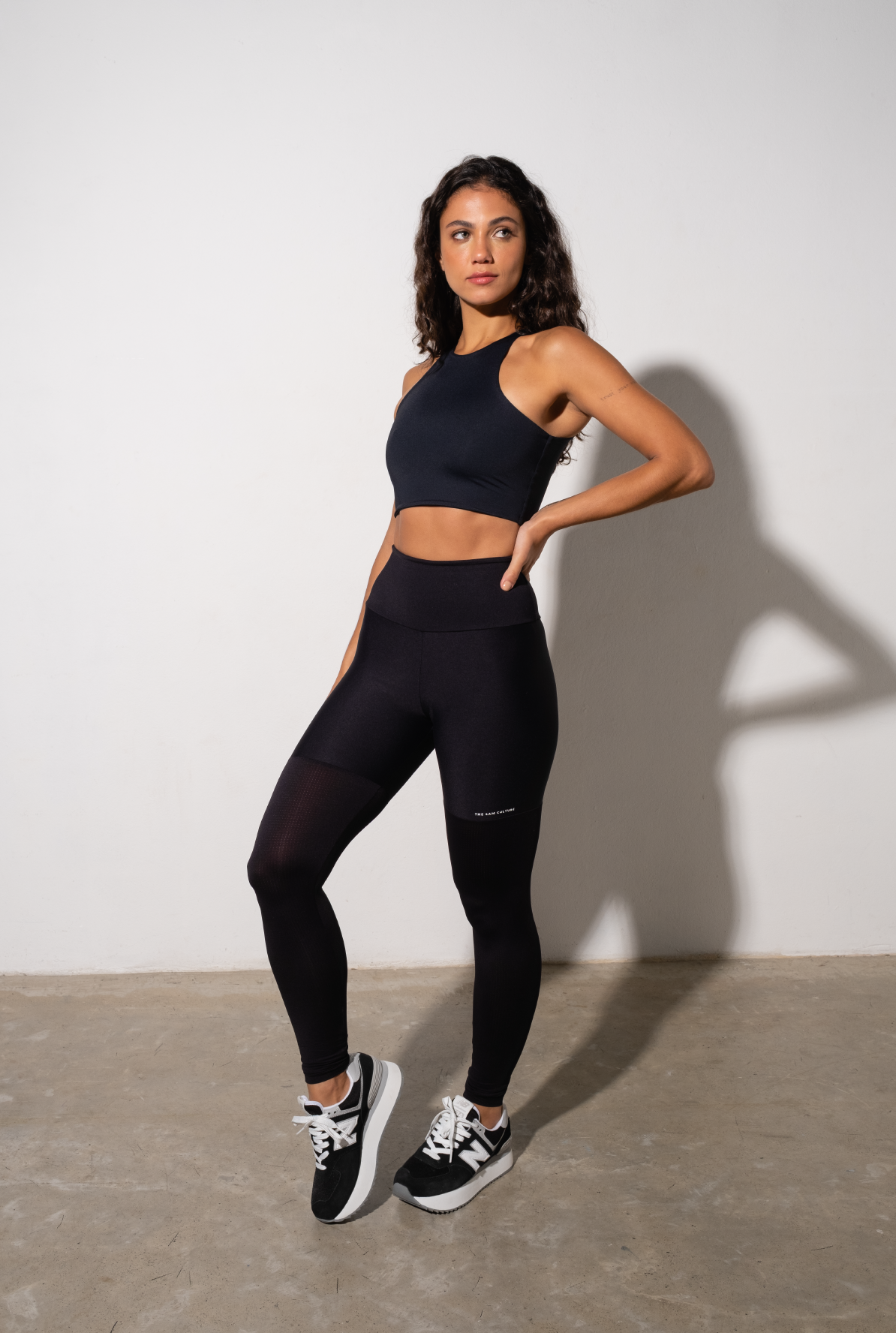 Legging Classic Compress Dark Coffee – The 4am Culture