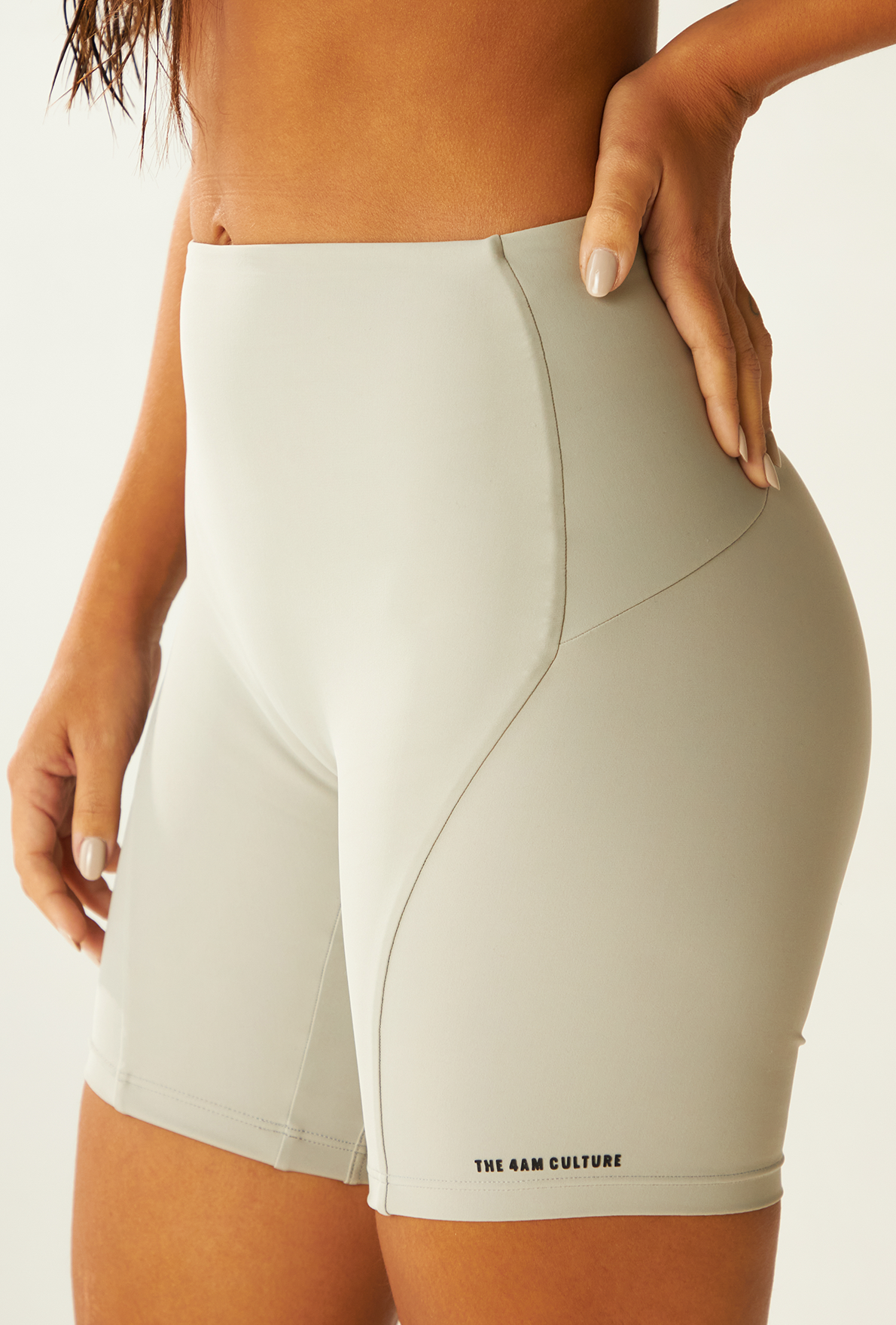 Shorts Run Free Snowy