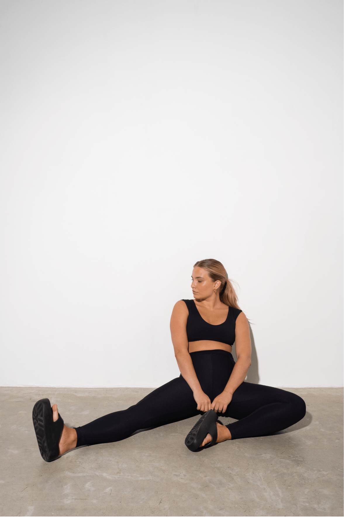 Top Princess Ribb Black Velvet